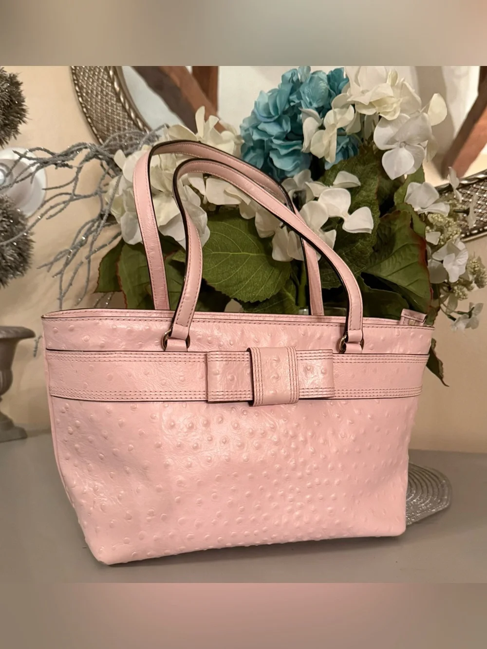 Kate Spade New York Valencia Road